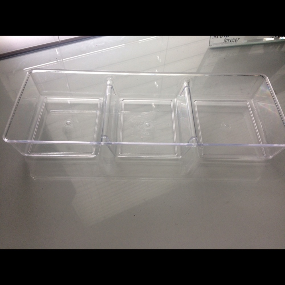 Acrylic makeup organizer